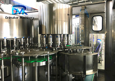 Hohe Leistungsfähigkeits-automatische Flaschen-füllende und mit einer Kappe bedeckende Maschinen-Wasser-abfüllende Linie